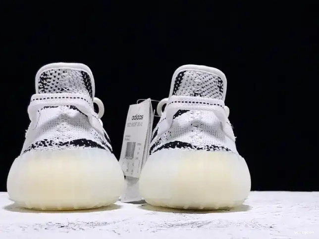 Boost Black Zebra V2 Yeezy White 350 Adidas CP9654 0526